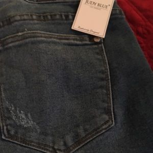 Judy Blue distressed skinny jeans-new with tags.